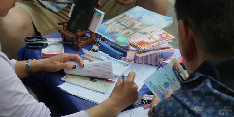 Trageri Loto duminică: peste 5,6 milioane de euro la 6/49, reporturi mari la Noroc și Joker