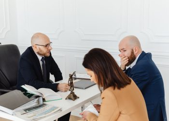 România poate spune millii: amnistie fiscală și vânzare de titluri prin retail pentru a stimula bugetul