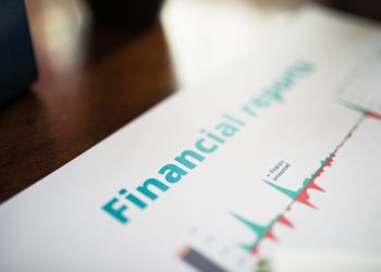 Oracle avertizează pentru finanțare suplimentară în cloud, acțiunile scad