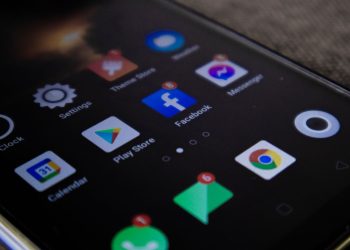 Google lansează Google Finance: idei despre piețe în timp real și știri, cu AI
